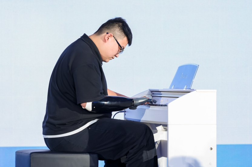 1766653384758732.png 微信图片_2025-12-25_170219_166.png